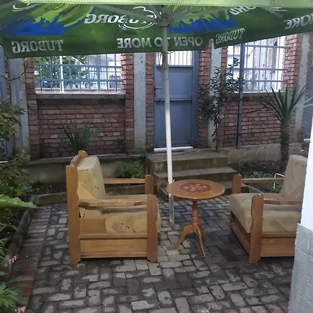Dhoma Me Qera 61 For Rent 61 Guest house Pogradec